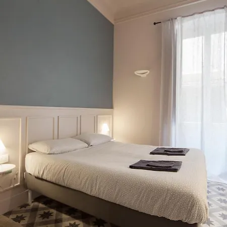 Room222 - Stylish Old Town - 5' Station To Cinque Terre * La Spezia